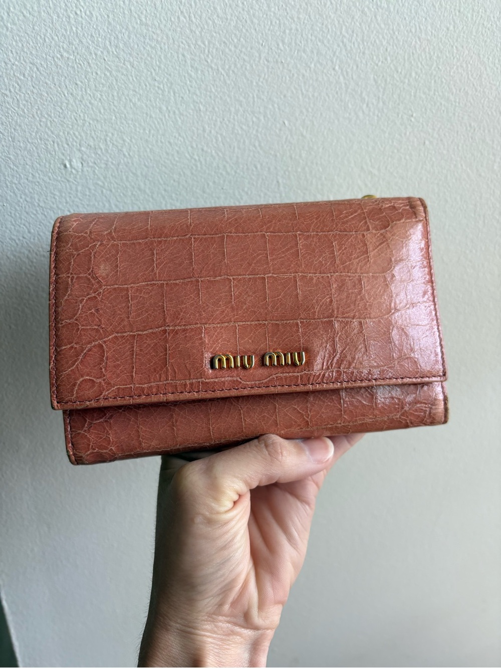 Miu Miu Croc-Embossed Leather Wallet in Rose with Gold Logo